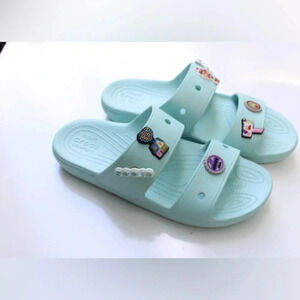 NWOT Crocs classic slide sandals